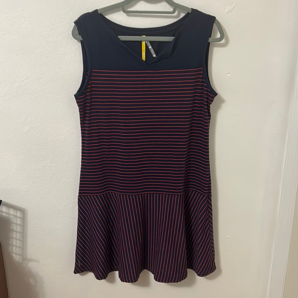 LOLE Organic Navy/Red Stretch UpF 50 +